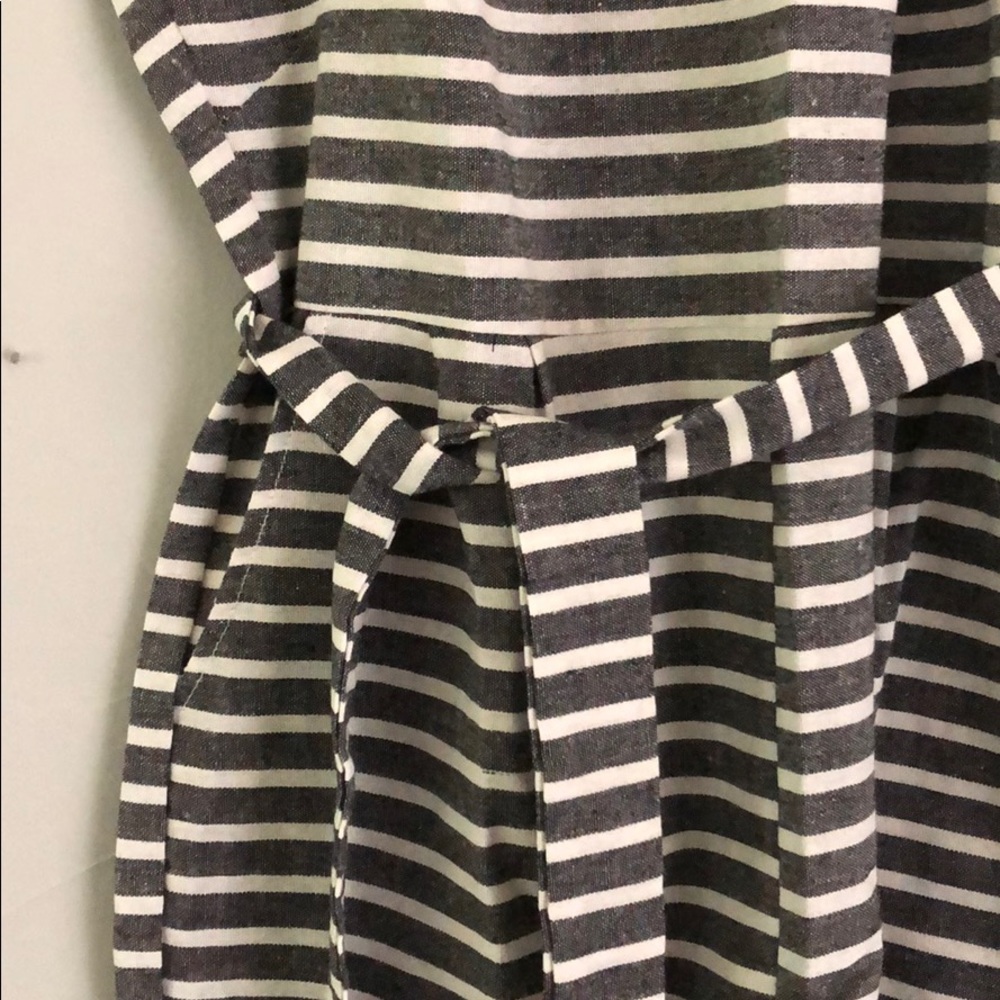 Grey and White Tie Front Romper - Picture 3 of 5